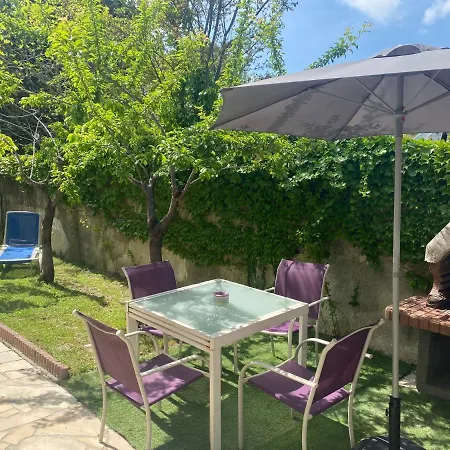 Apartment 3 Pieces Climatise En Rez De Jardin Avec Piscine *